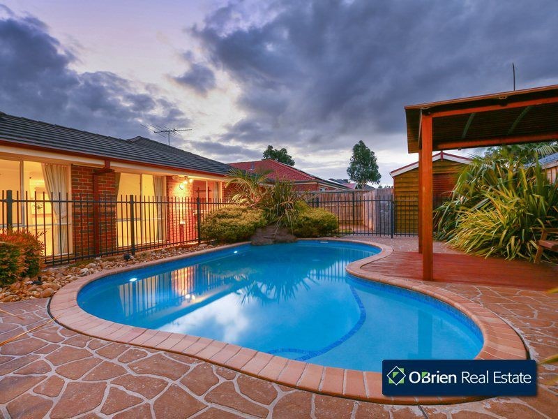 18 Jamieson Way, Berwick VIC 3806