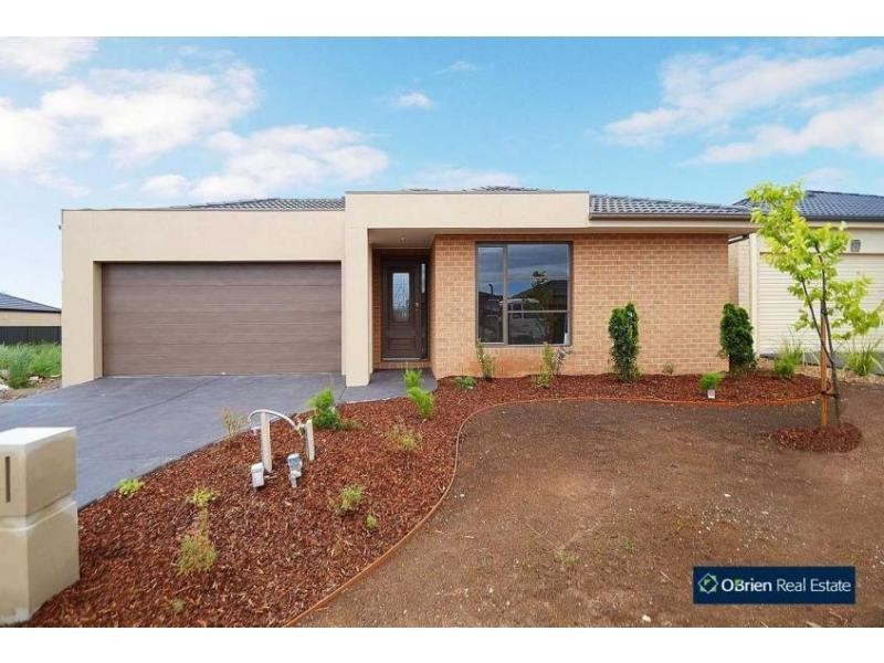 Lot 1418 Abrus Circuit, Cranbourne North VIC 3977