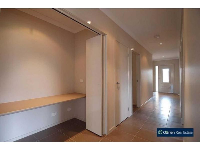 Lot 1418 Abrus Circuit, Cranbourne North VIC 3977