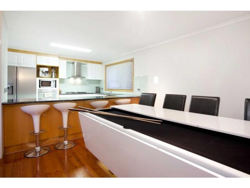 9 Badger Court, Narre Warren VIC 3805