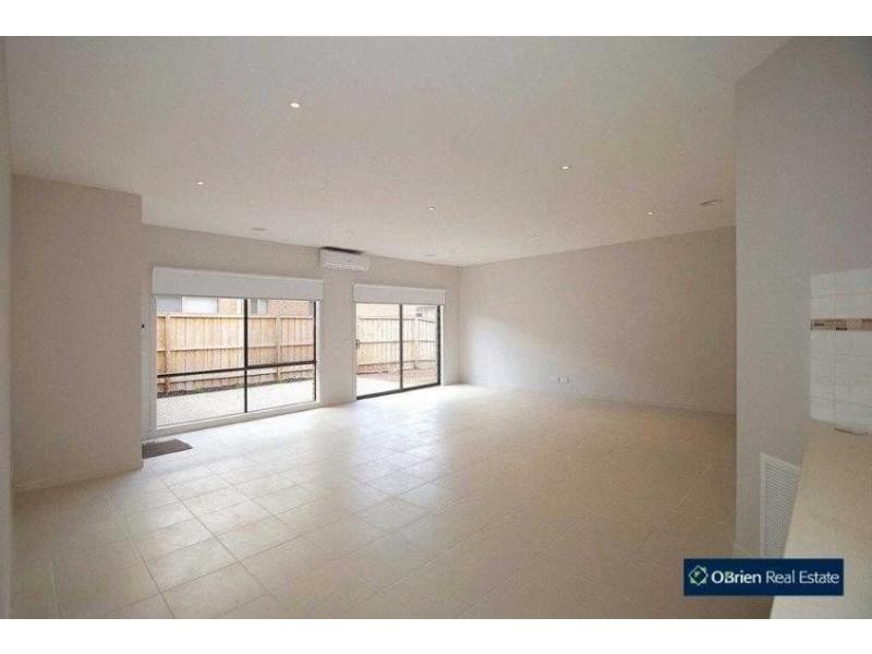 Lot 193 Arena Parade, Officer VIC 3809