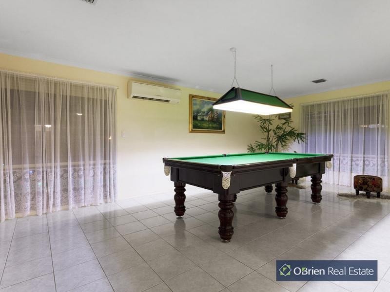 7 McIlwraith Court, Berwick VIC 3806