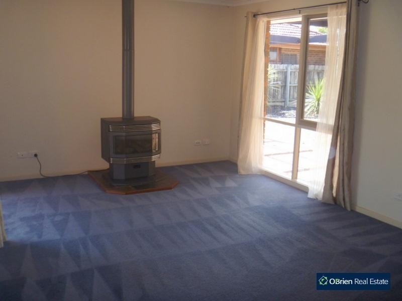 450 Centre Road, Berwick VIC 3806