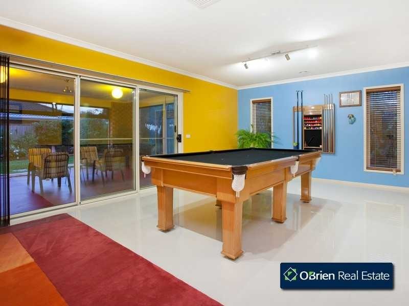 13 Kimberley Downs Court, Narre Warren South VIC 3805