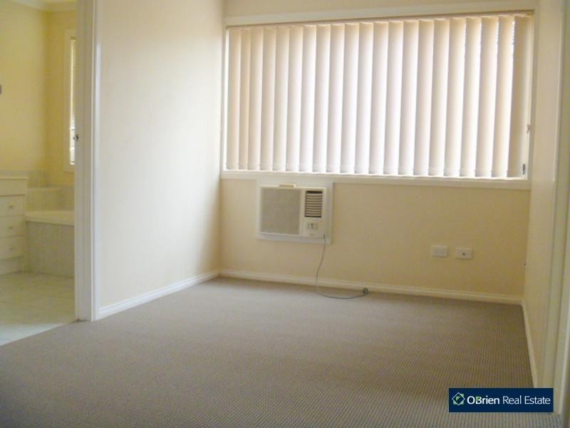 4 Wattlebird Close, Narre Warren VIC 3805