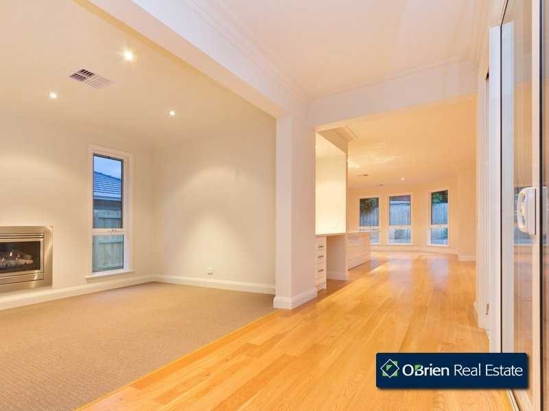 7 Avard Court, Berwick VIC 3806