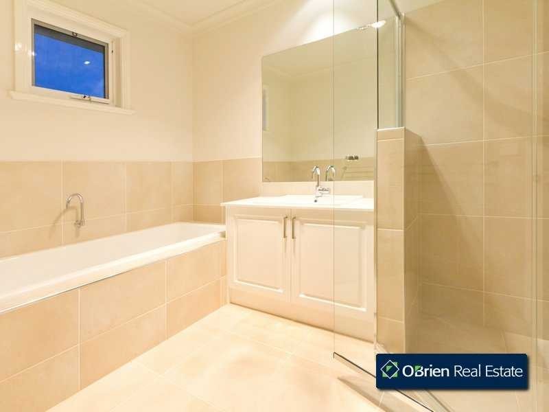 7 Avard Court, Berwick VIC 3806