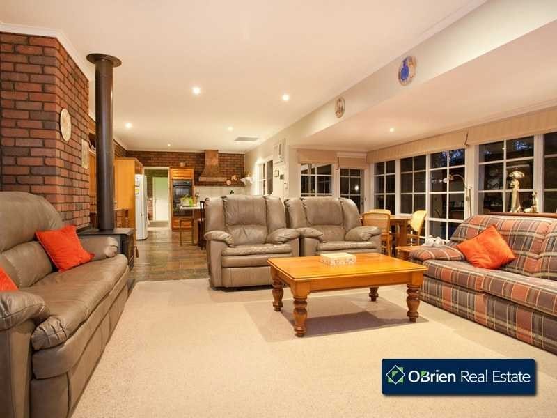 1533 Wellington Road, Belgrave South VIC 3160