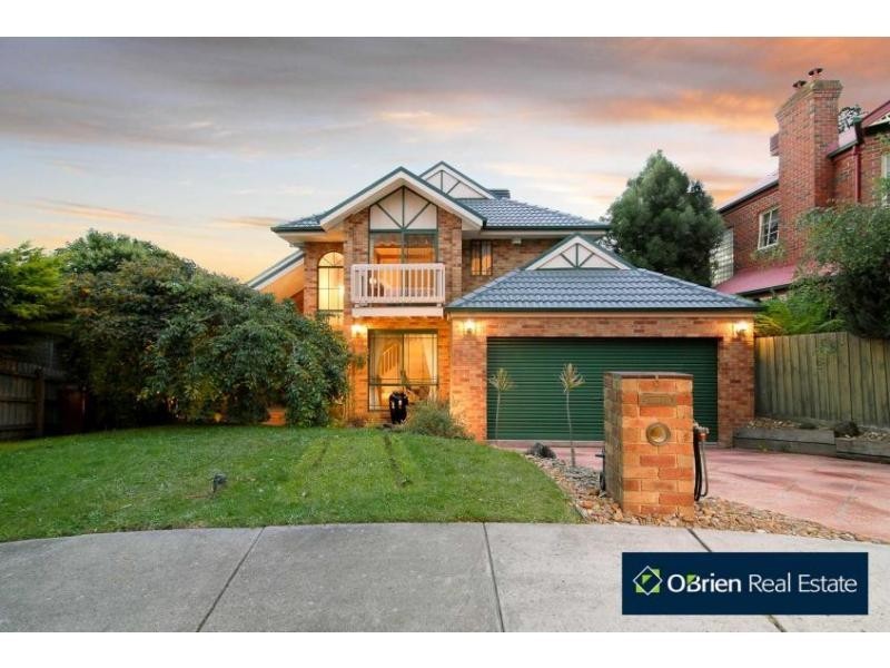 9 Brent Close, Berwick VIC 3806