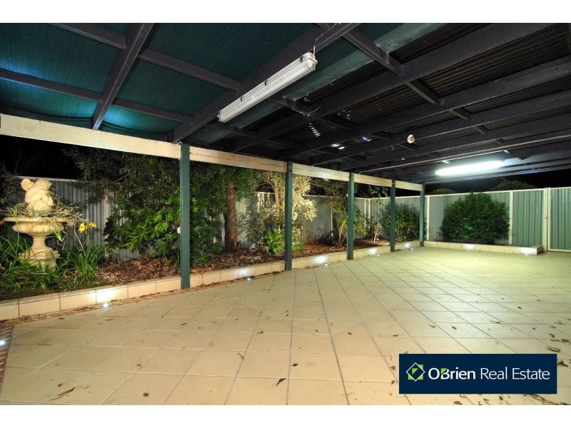 38 Fleetwood Drive, Narre Warren VIC 3805