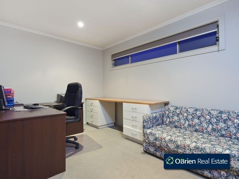 1/12 Kilvington Court, Berwick VIC 3806