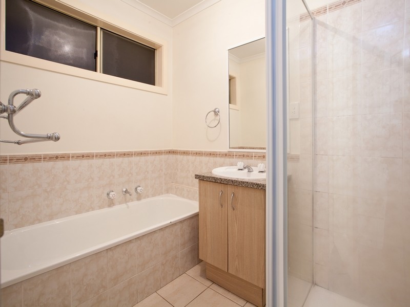 1 Littlecroft Avenue, Narre Warren South VIC 3805