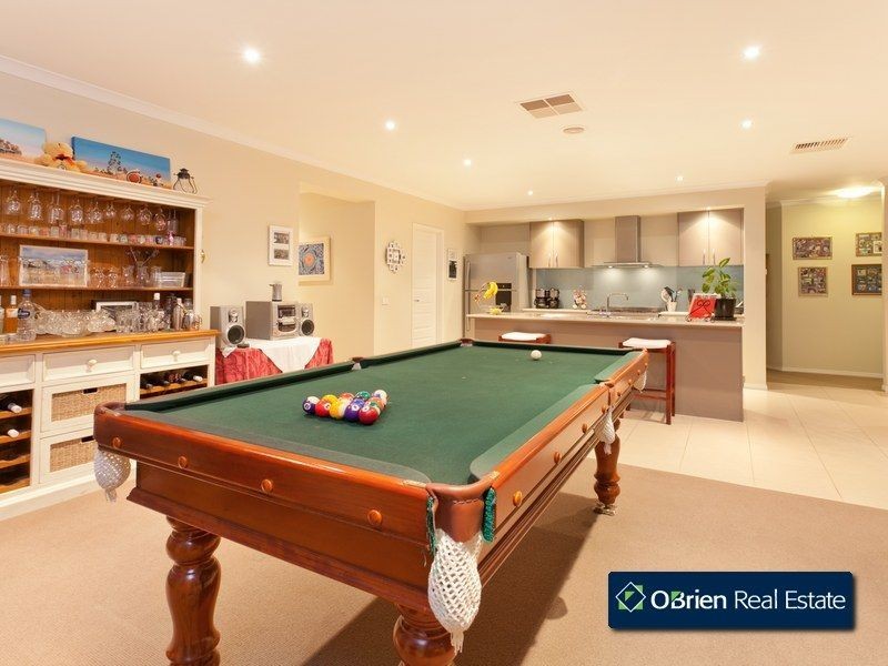 44 Jamieson Way, Berwick VIC 3806