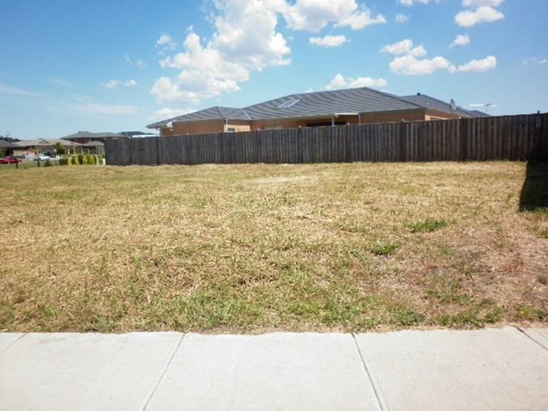 57 The Esplanade, Narre Warren South VIC 3805