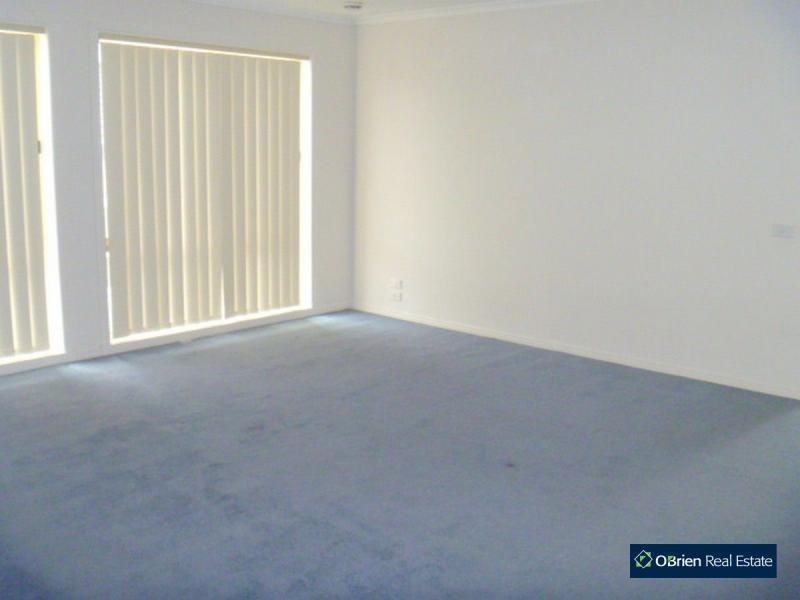 88 Earlsfield Drive, Berwick VIC 3806