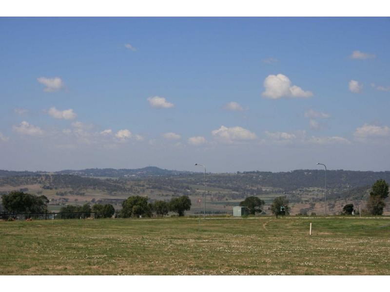 40 Hilltop Drive, Gowrie Junction QLD 4352