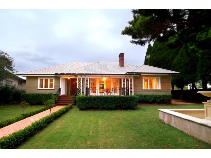 110 Tourist Road, Rangeville QLD 4350