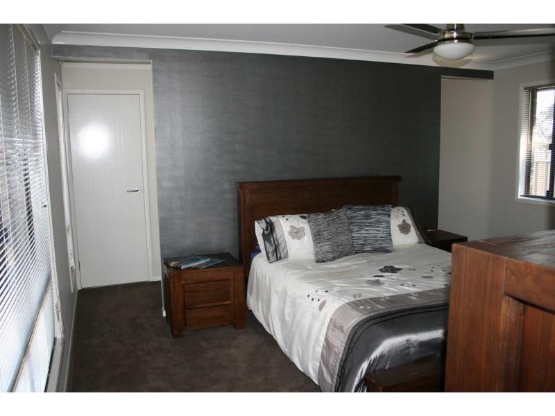 10 Bunkers Hill Road, Westbrook QLD 4350