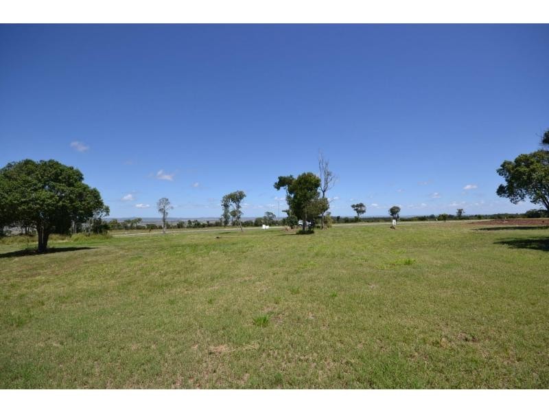 22 Hilltop Drive, Gowrie Junction QLD 4352