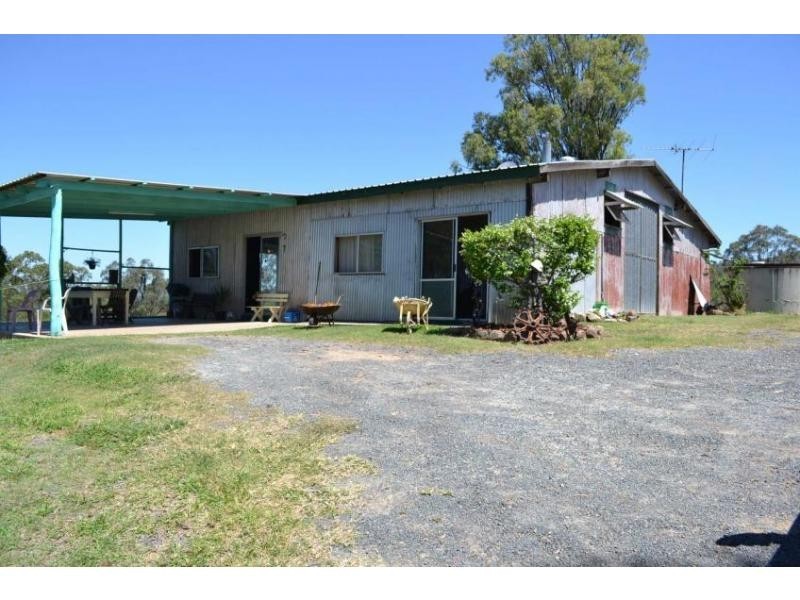 271 Jones Rd, Withcott QLD 4352