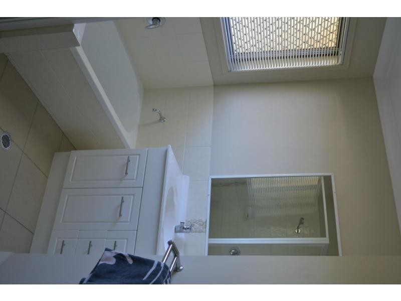 271 Jones Rd, Withcott QLD 4352