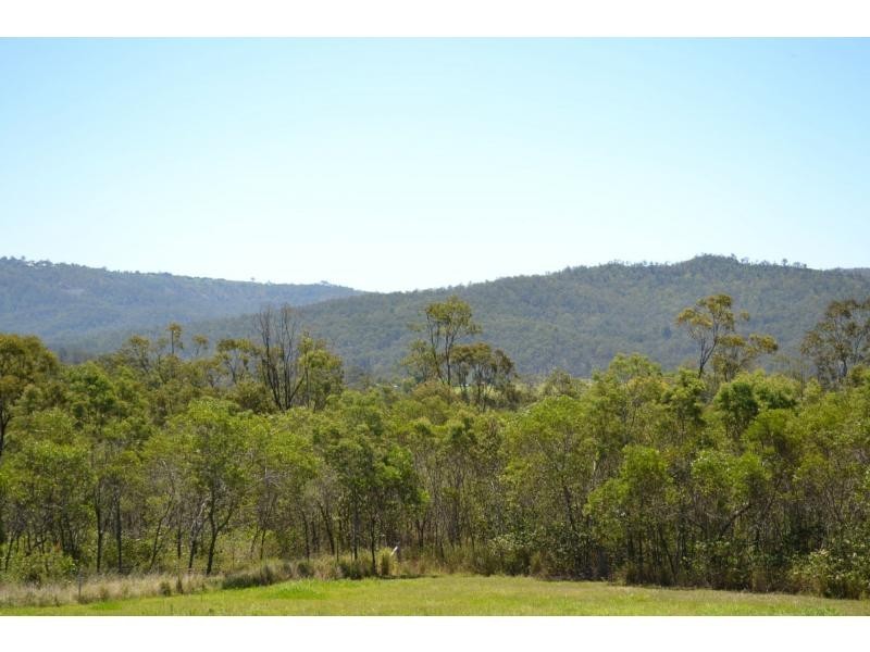 271 Jones Rd, Withcott QLD 4352