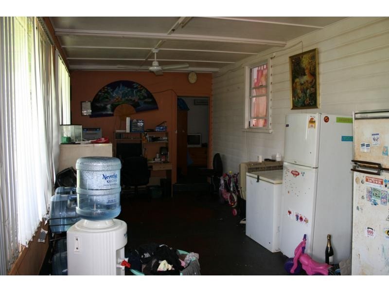 89 Anzac Avenue, Newtown QLD 4350