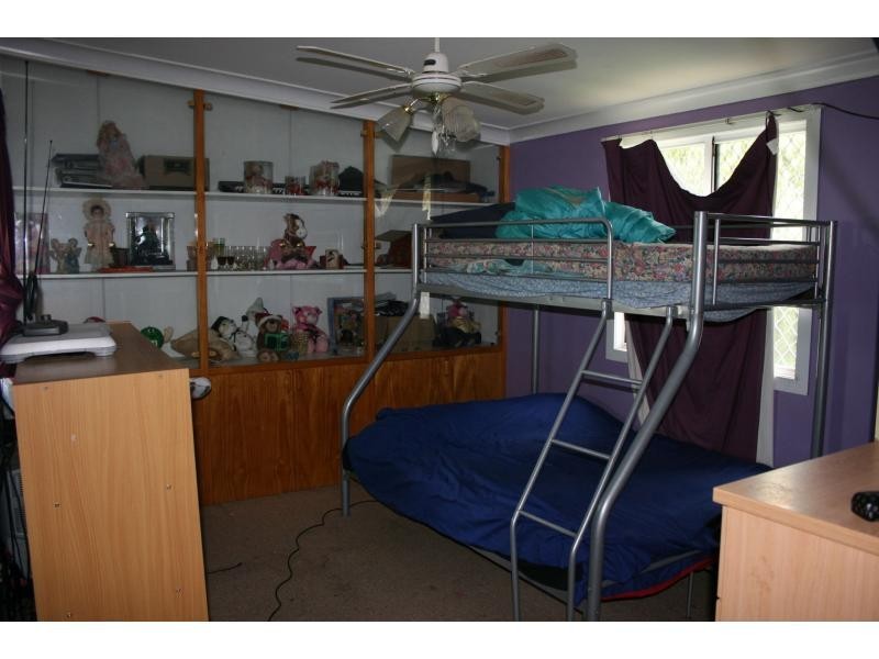 89 Anzac Avenue, Newtown QLD 4350