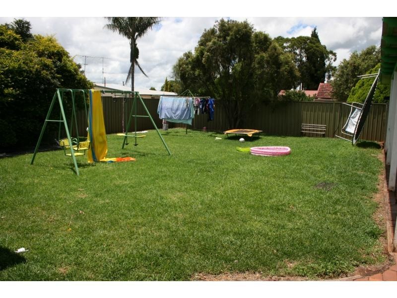 89 Anzac Avenue, Newtown QLD 4350