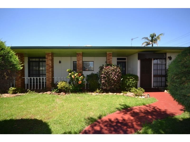 258 Taylor Street, Newtown QLD 4350