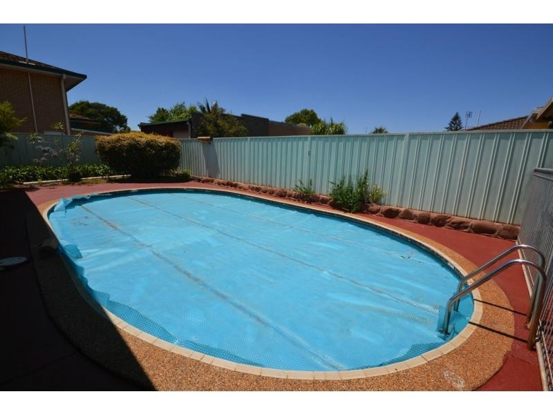 258 Taylor Street, Newtown QLD 4350