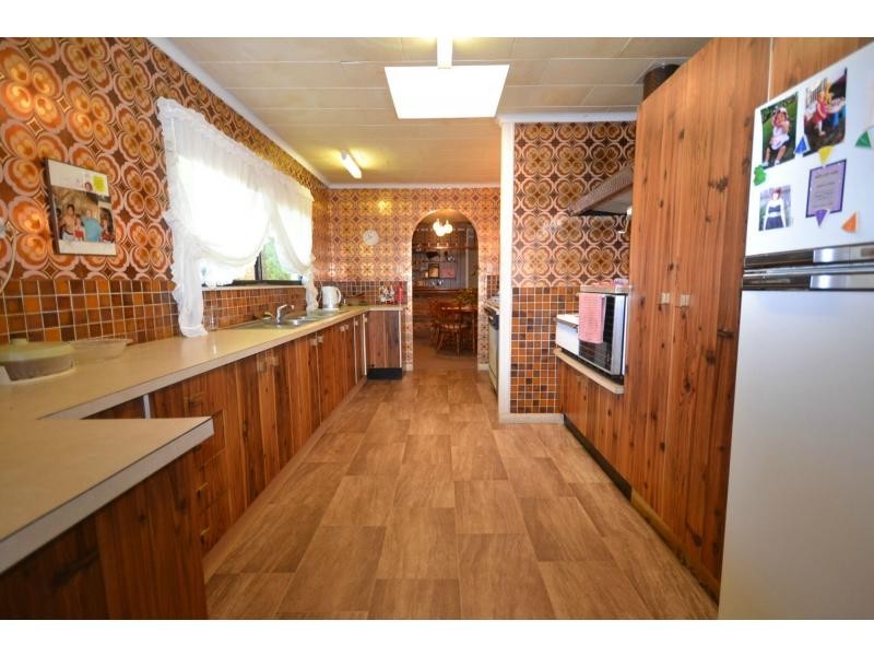 258 Taylor Street, Newtown QLD 4350