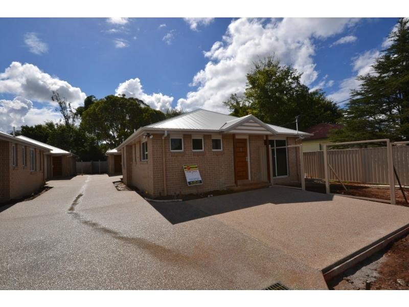 Unit 1/3 Phyllis Street, Harristown QLD 4350
