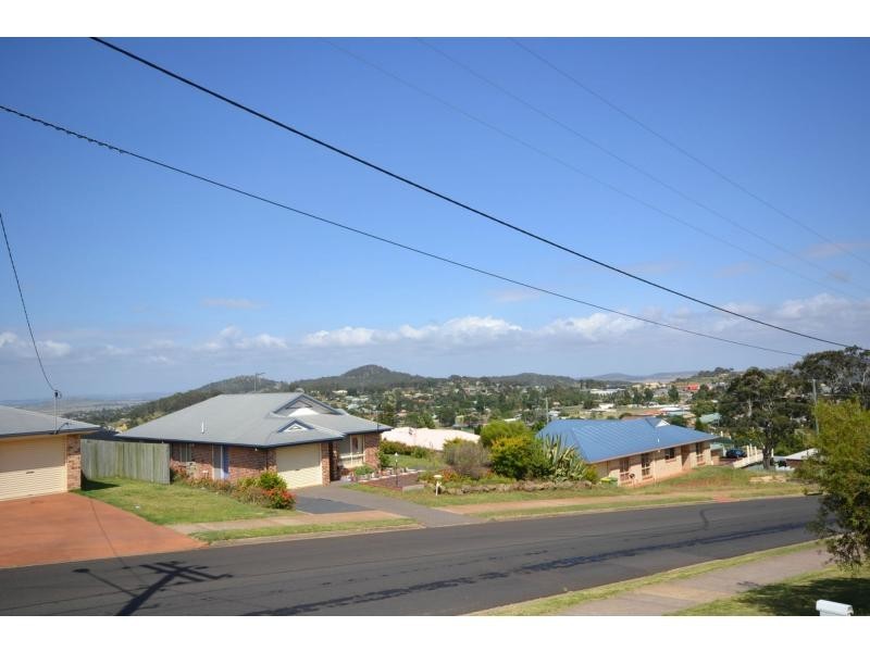 163 Baker Street, Darling Heights QLD 4350