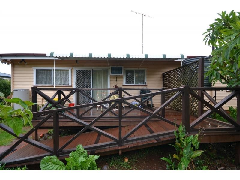 59 Buckland Street, Harristown QLD 4350