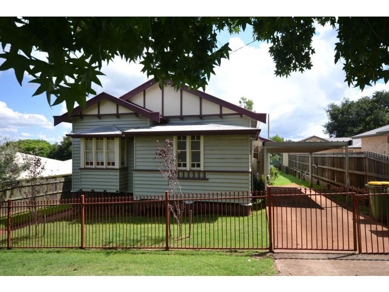 61 Mabel Street, Toowoomba QLD 4350