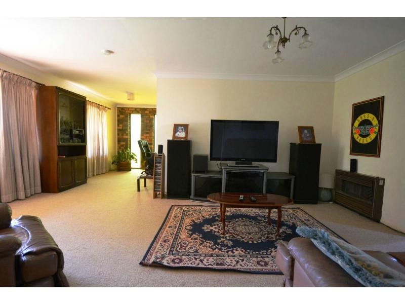 14 Talgai Court, Newtown QLD 4350