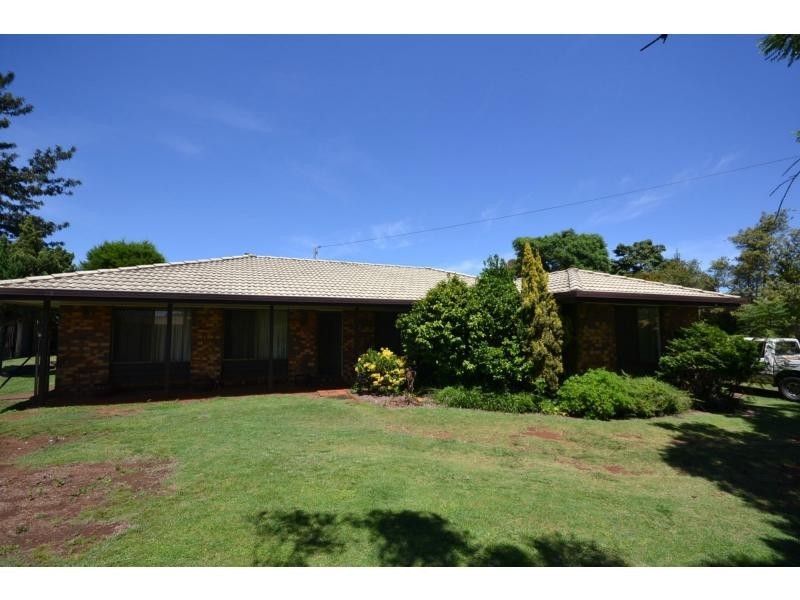 14 Talgai Court, Newtown QLD 4350
