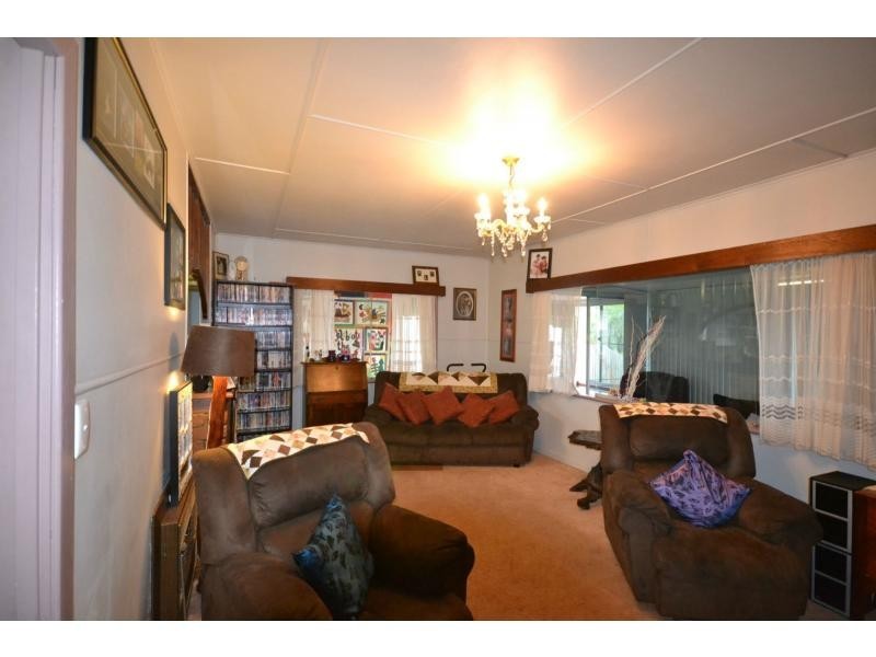 11 Druce Street, Wilsonton QLD 4350