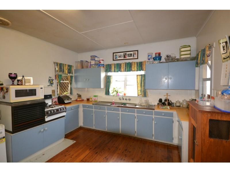 11 Druce Street, Wilsonton QLD 4350