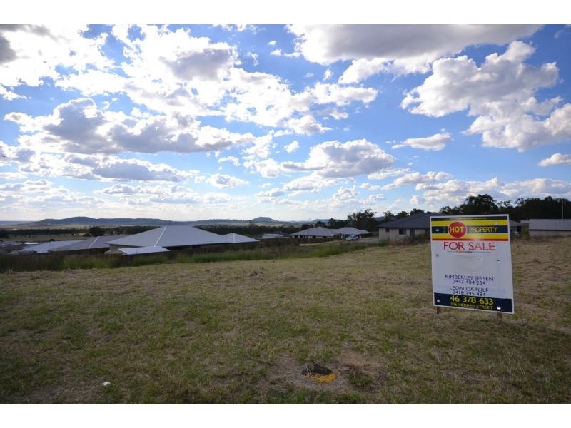 16 Rubie Court, Westbrook QLD 4350