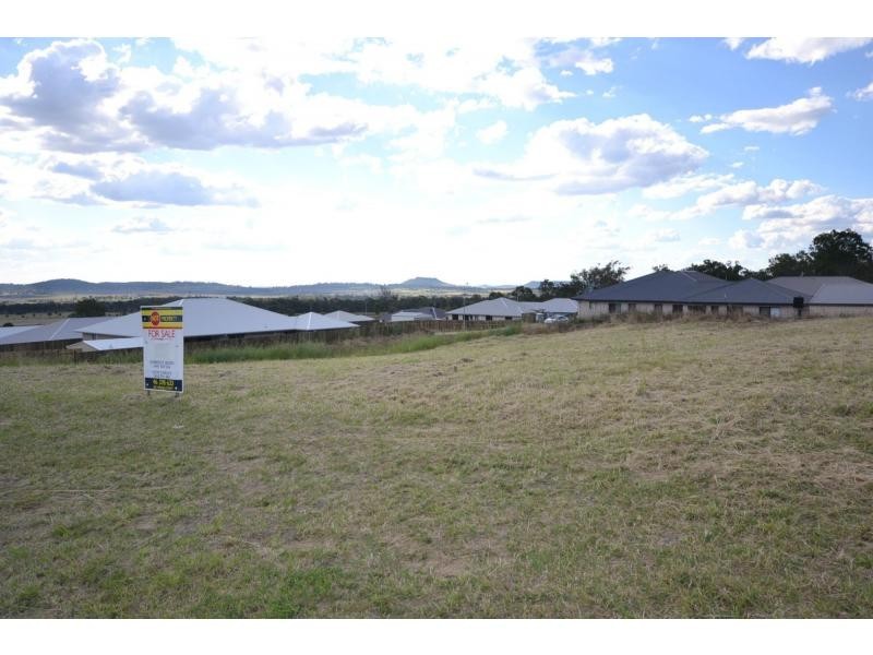 16 Rubie Court, Westbrook QLD 4350