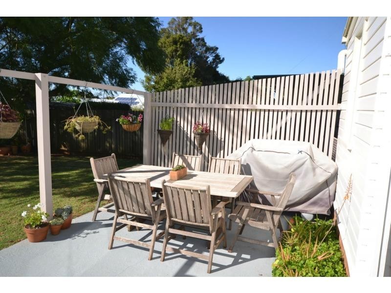 12 Druce Street, Wilsonton QLD 4350