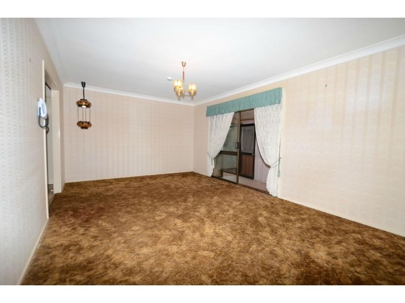 3 Greenbury Street, Rockville QLD 4350