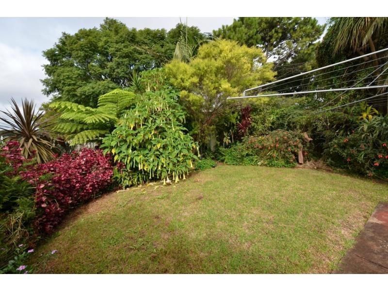 3 Greenbury Street, Rockville QLD 4350