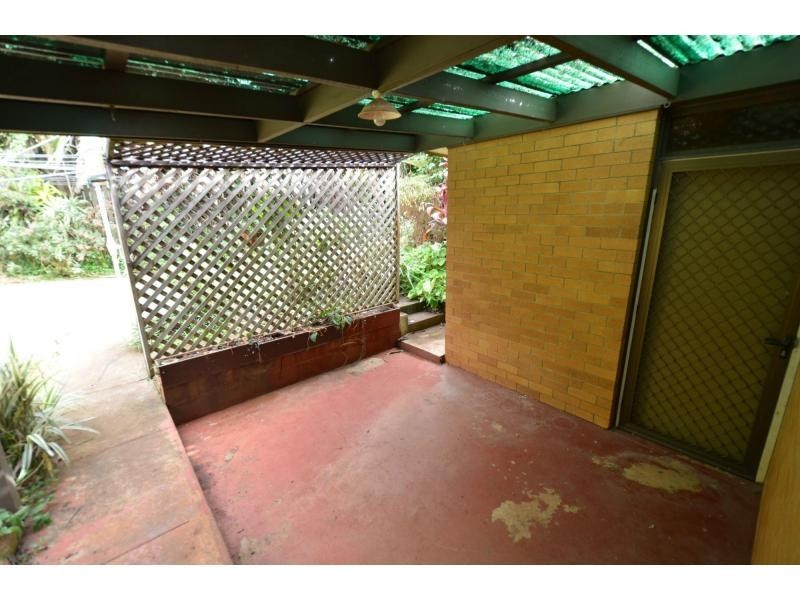 3 Greenbury Street, Rockville QLD 4350