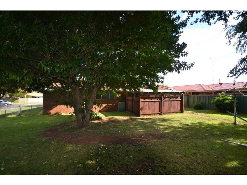 9 Cudgee Court, Wilsonton Heights QLD 4350