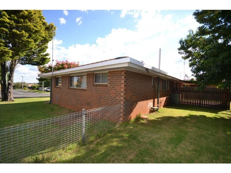 9 Cudgee Court, Wilsonton Heights QLD 4350