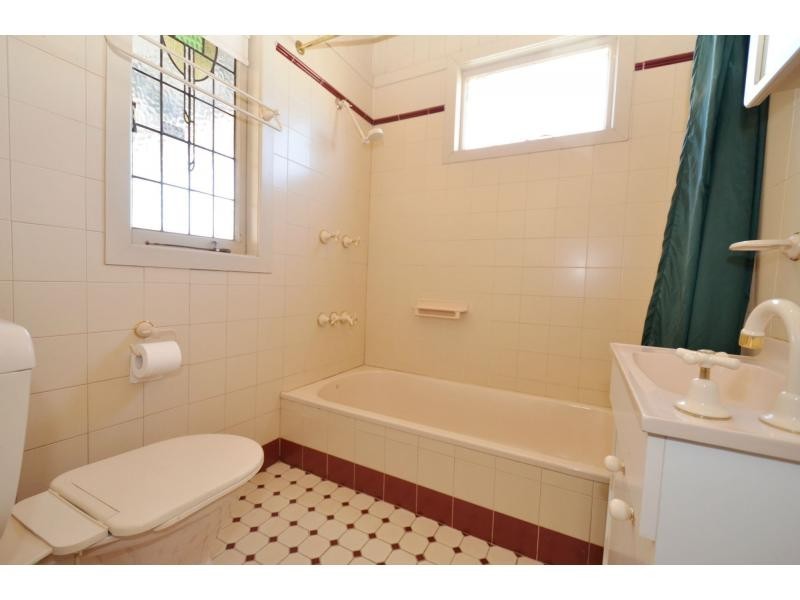 123 West Street, Toowoomba City QLD 4350