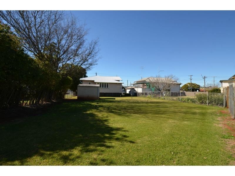 123 West Street, Toowoomba City QLD 4350